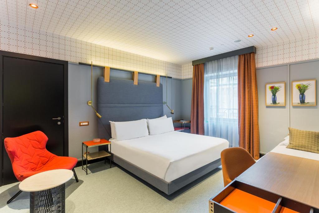 Двухместный (Двухместный номер Делюкс с 1 кроватью) отеля Room Mate Giulia, Милан