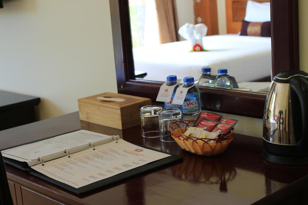 Двухместный (Улучшенный двухместный номер с 1 кроватью или 2 отдельными кроватями и видом на сад) курортного отеля Ca Ty Muine Resort, Фантхьет