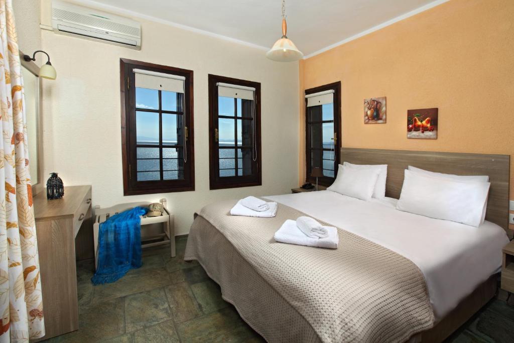 Апартаменты (2-комнатные апартаменты с видом на море) апарт-отеля Agnanti Hotel Apartments, Афиссос