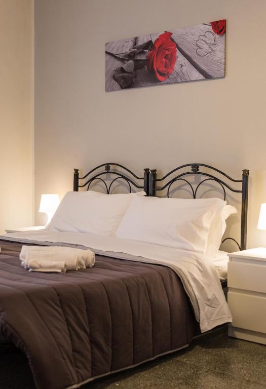 Двухместный (Двухместный номер с 1 кроватью или 2 отдельными кроватями и собственной ванной комнатой) отеля Tra L'Etna E Il Mare B&B, Катания