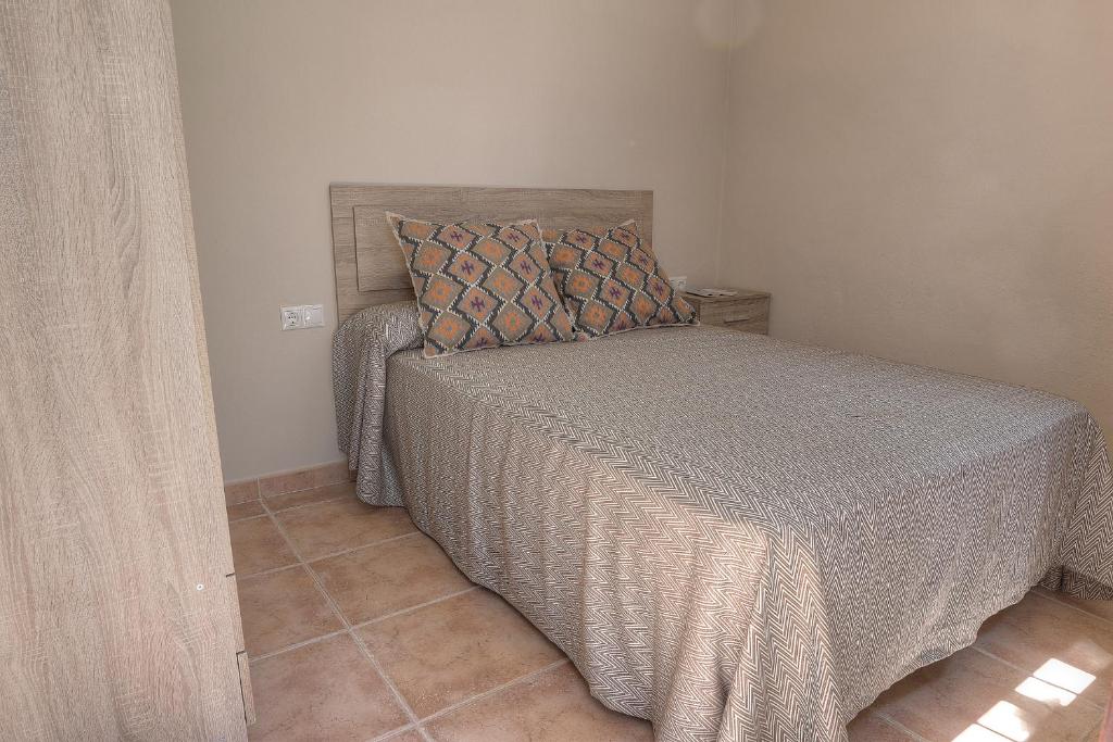 Двухместный (Стандартный двухместный номер с 1 кроватью и общей ванной комнатой) семейного отеля Casa Turistica La Torre, Кордова