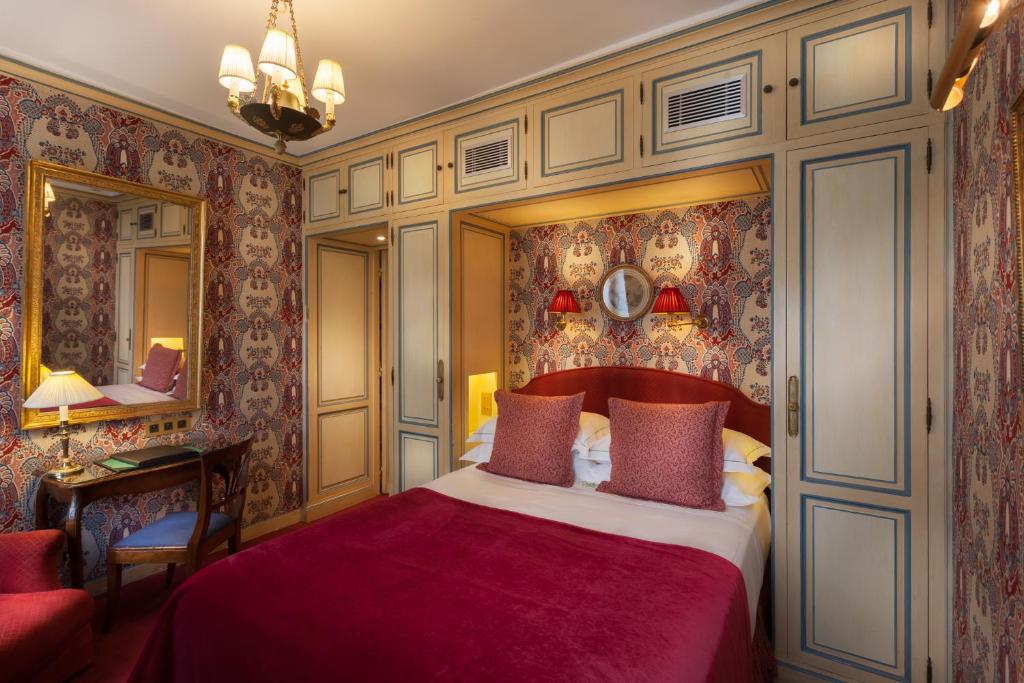 Двухместный (Классический двухместный номер с 1 кроватью) отеля Hôtel Duc De St-Simon, Париж
