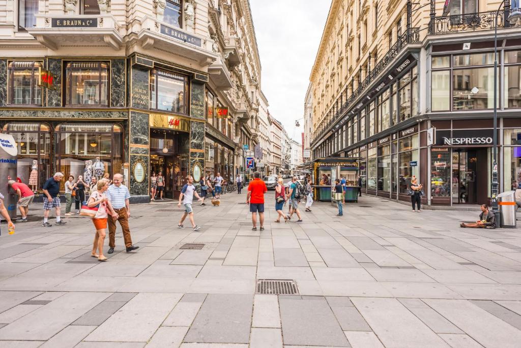 Вена около. Грабен Вена. Вена Престиж. Вена 2 метра. Moderna Thrift tradizione Херцен Вена Австрия.