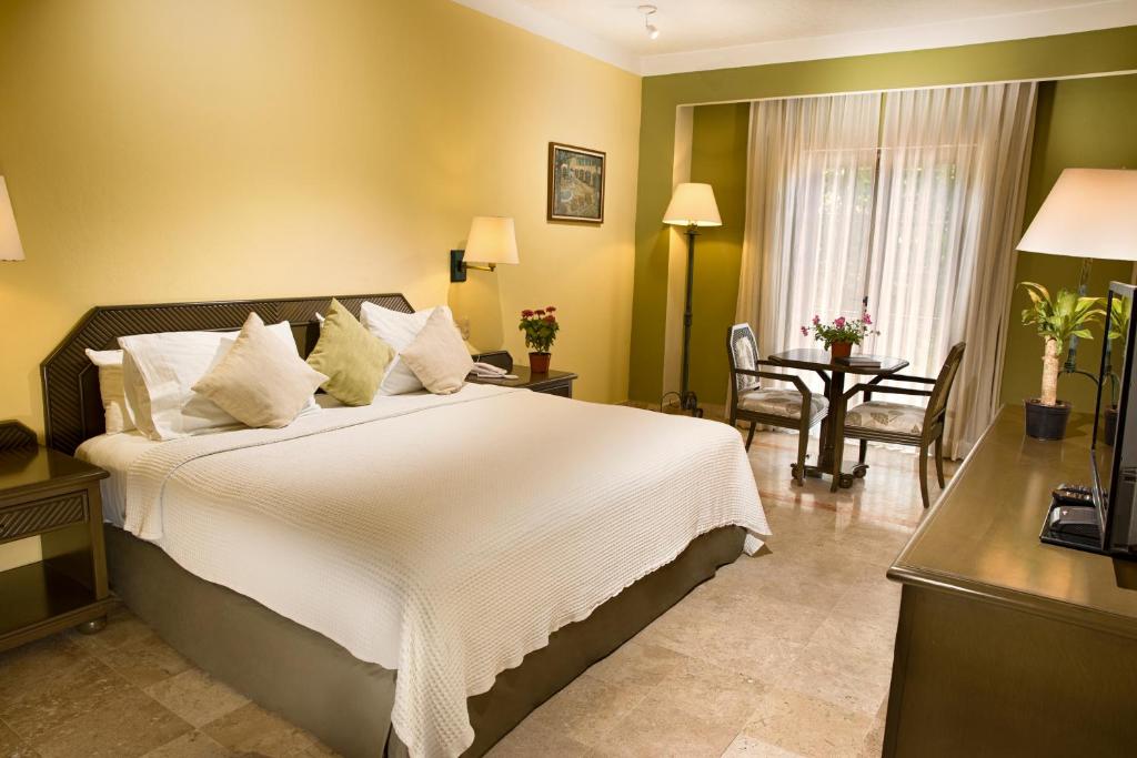 Двухместный (Номер с кроватью размера «king-size») отеля Hotel Los Itzaes, Плая-дель-Кармен