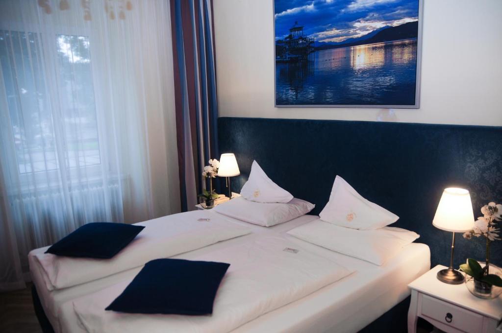 Двухместный (Двухместный номер «Комфорт» с 1 кроватью) отеля Hotel Goldenes Lamm, Филлах