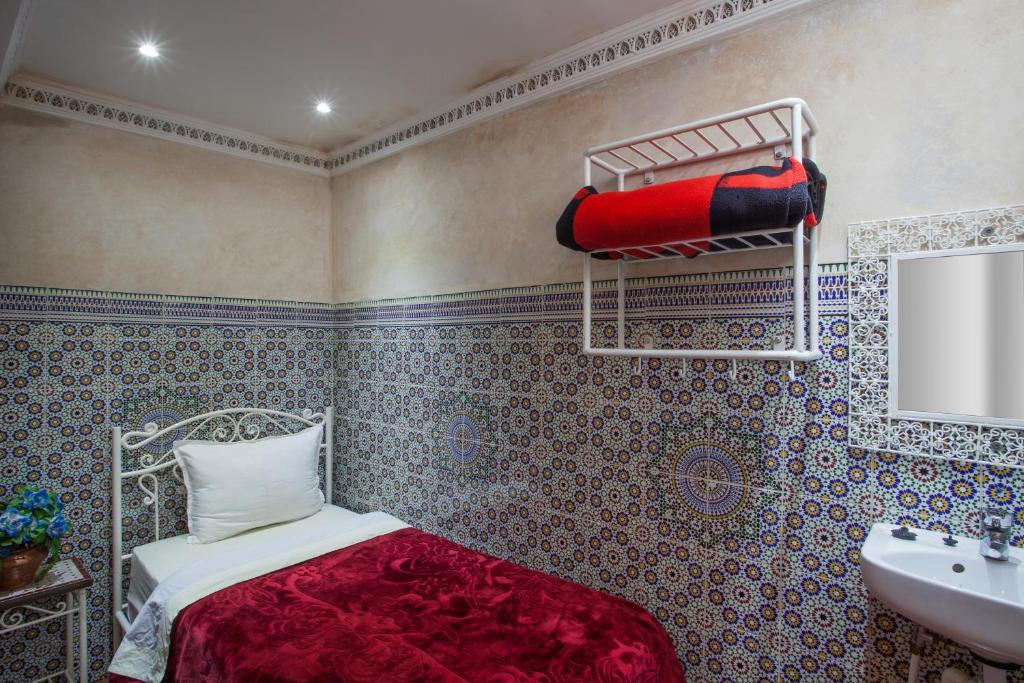 Одноместный (Стандартный одноместный номер с общей ванной комнатой) отеля Hotel Zaitoune, Марракеш