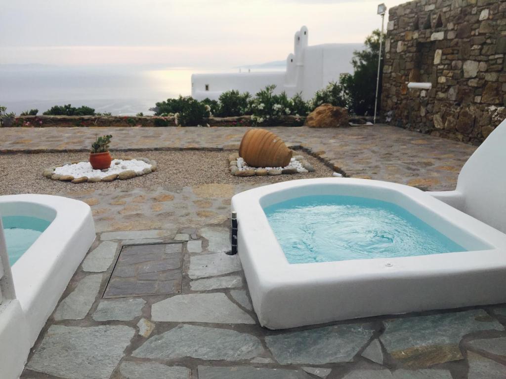 Апартаменты (Sea View Suite with Outdoor Hot Tub) апартамента Manolia View, Тоурлос