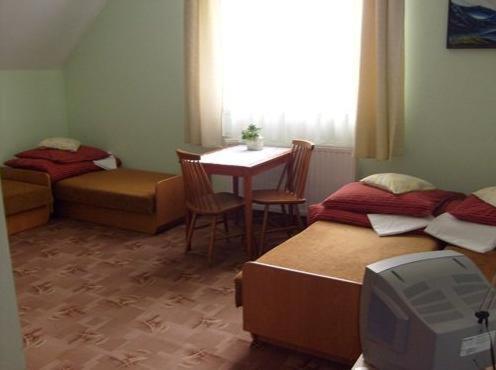 Трехместный (Трехместный номер) семейного отеля Willa Igraszka, Крыница