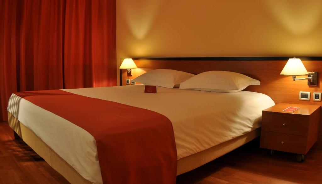 Двухместный (Двухместный номер с 1 кроватью) отеля Hotel Continental, Тимишоара