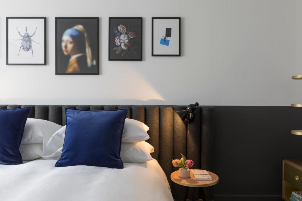 Двухместный (1 King Bed Premium Room) отеля Kimpton De Witt Amsterdam, Амстердам