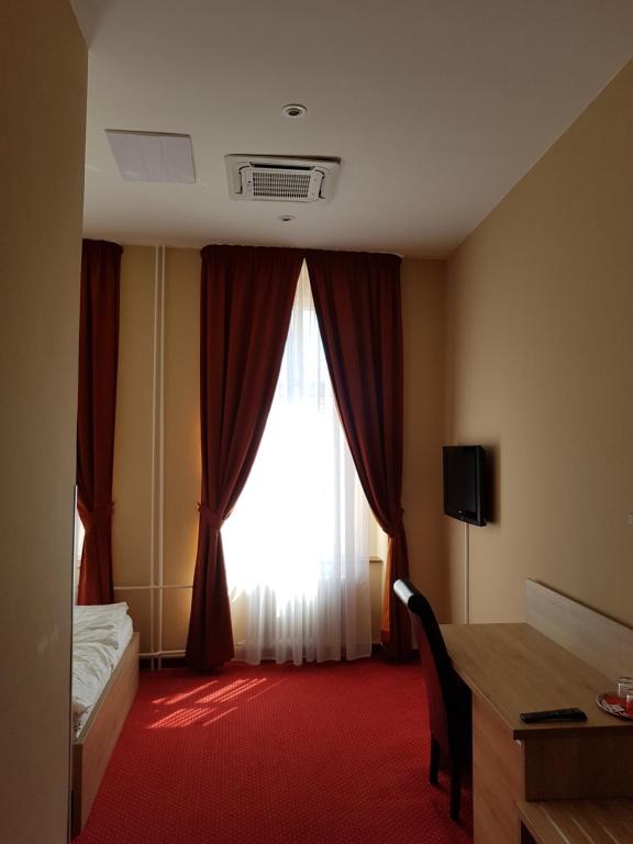 Двухместный (Двухместный номер эконом-класса с 1 кроватью) отеля Hotel Stardust, Нитра
