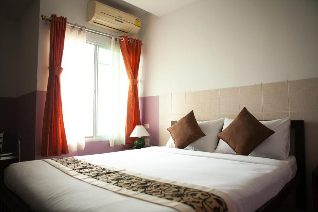 Двухместный (Стандартный двухместный номер с 1 кроватью) отеля Ratchada 17 Place, Бангкок