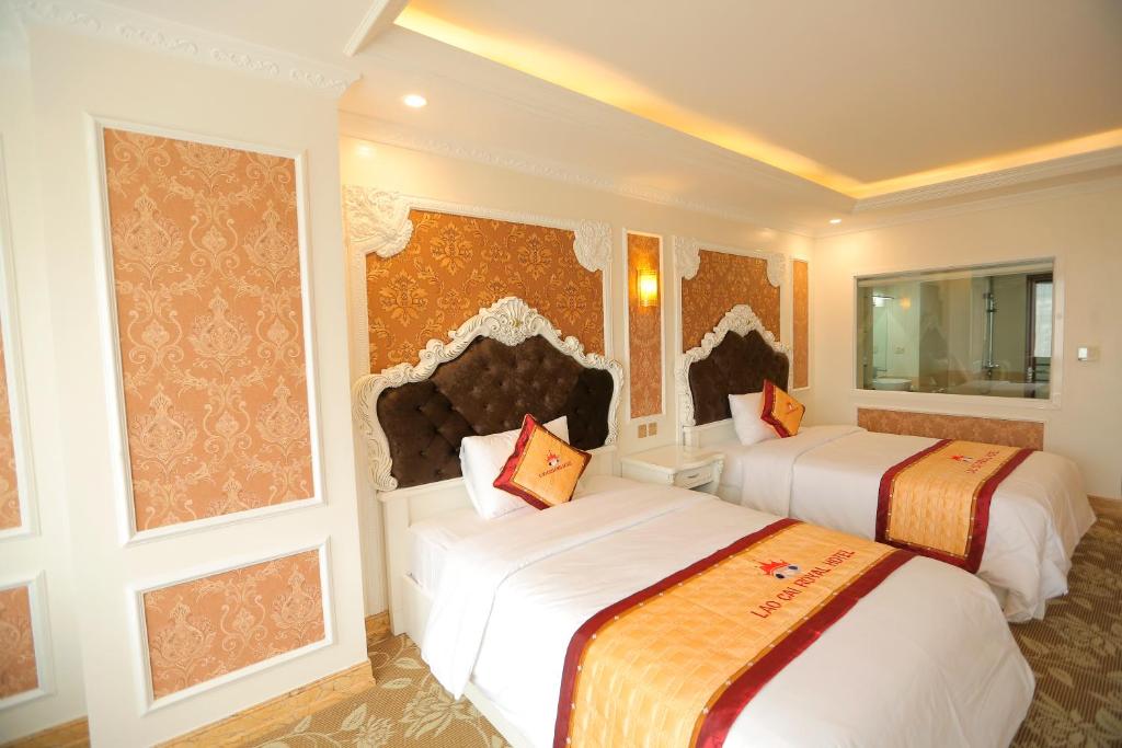 Двухместный (Двухместный номер Делюкс с 2 отдельными кроватями) отеля Lao Cai Royal Hotel, Лаокай