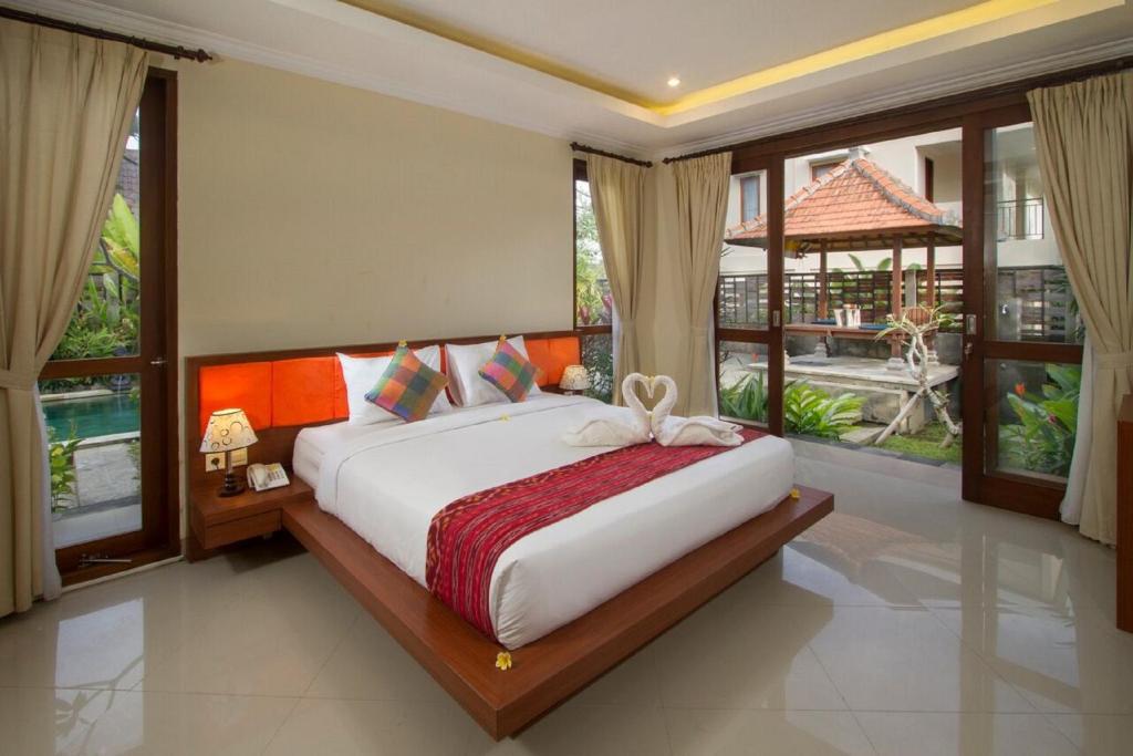 Вилла (Вилла с 3 спальнями и собственным бассейном) отеля Pondok Massas Ubud, Убуд