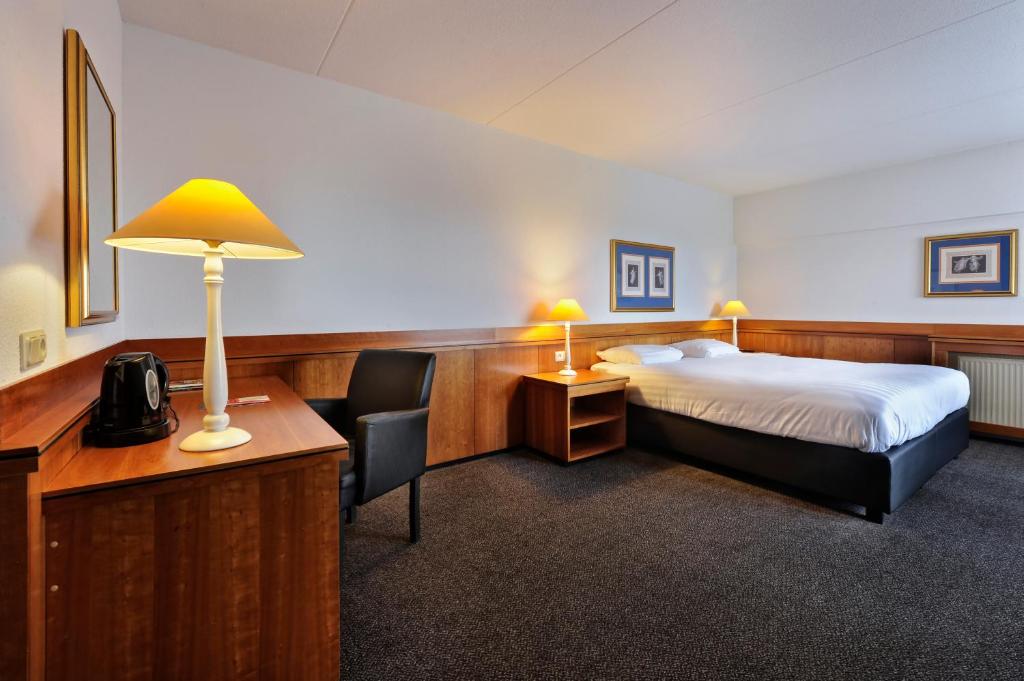 Двухместный (Представительский двухместный номер с 1 кроватью) отеля Van der Valk Hotel Leusden - Amersfoort, Утрехт