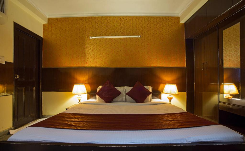 Двухместный (Двухместный номер Делюкс с 1 кроватью и трансфером до аэропорта), Airport Hotel Olive & Blue