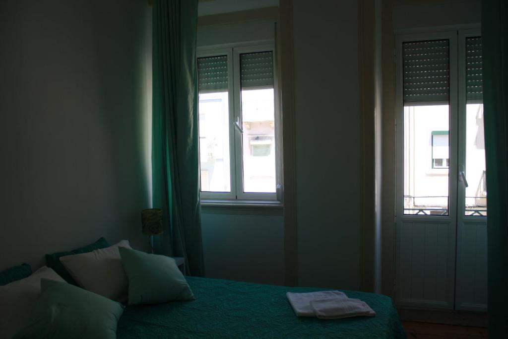 Двухместный (Двухместный номер Делюкс с 1 кроватью и балконом) гостевого дома Lisboa Sunshine Homes, Лиссабон