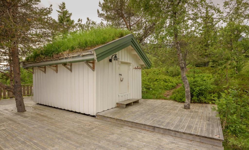 Номер (Коттедж с общей ванной комнатой) парк-отеля Kabelvåg Feriehus & Camping, Кабельвог