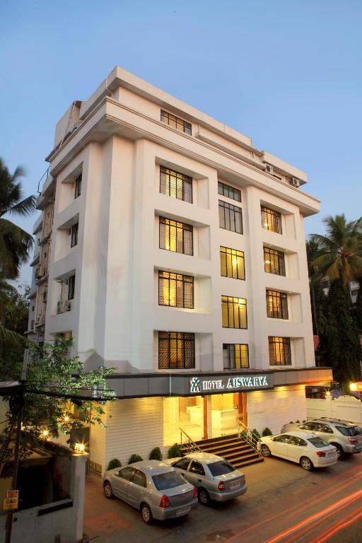 Отель Hotel Aiswarya, Коччи