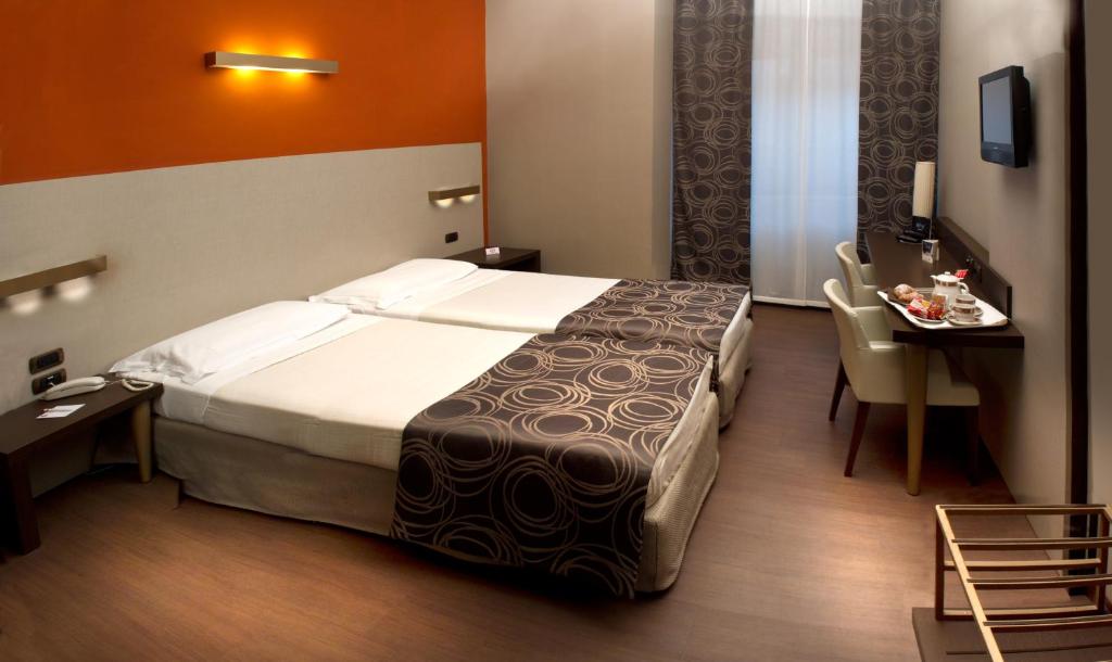 Двухместный (Двухместный номер с 2 отдельными кроватями) отеля Hotel Soperga, Милан