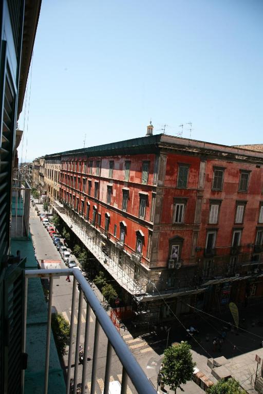 Двухместный (Двухместный номер Делюкс с 1 кроватью или 2 отдельными кроватями) отеля Napoli Retro, Неаполь