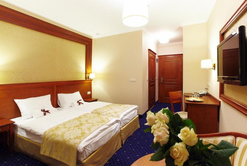 Двухместный (Стандартный двухместный номер с 2 отдельными кроватями) отеля Hotel Grodzki Business & Spa, Щецин