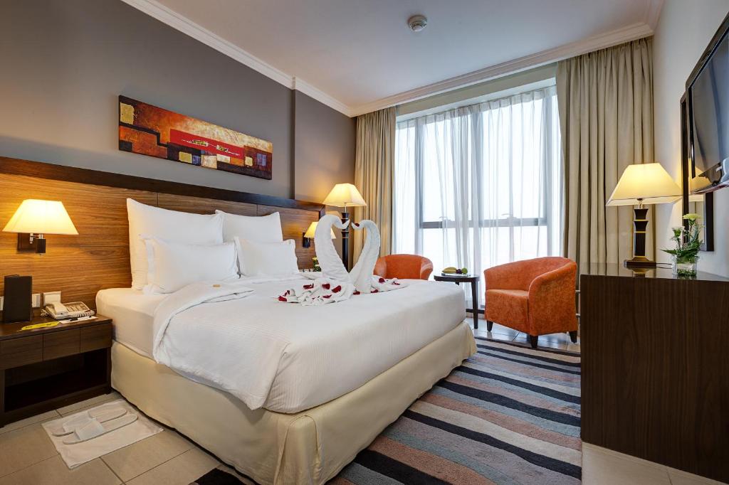 Апартаменты (Апартаменты с 1 спальней - Включена поздняя регистрация отъезда до 14:00 и скидка 25% на еду и напитки) апарт-отеля Abidos Hotel Apartment Al Barsha, Дубай