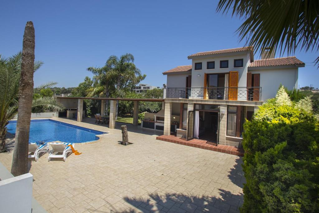 Вилла (Вилла с собственным бассейном), Ayia Napa Villa Magnolia