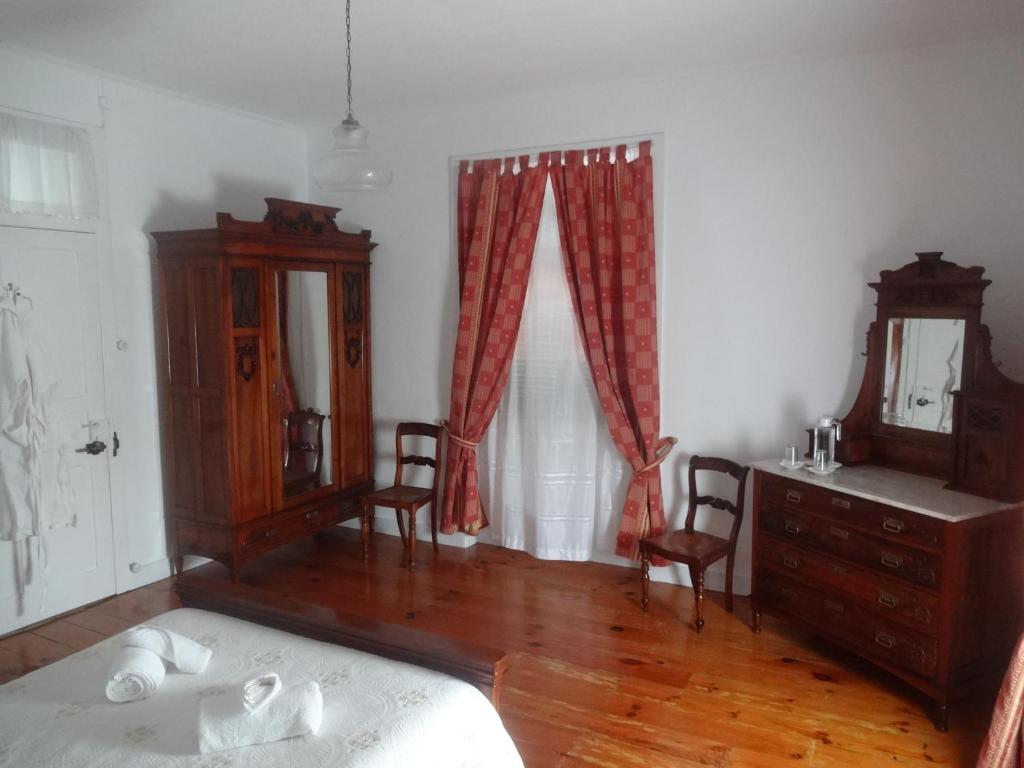 Двухместный (Двухместный номер с 1 кроватью) гостевого дома Vila Laura, Рибейра-Гранди