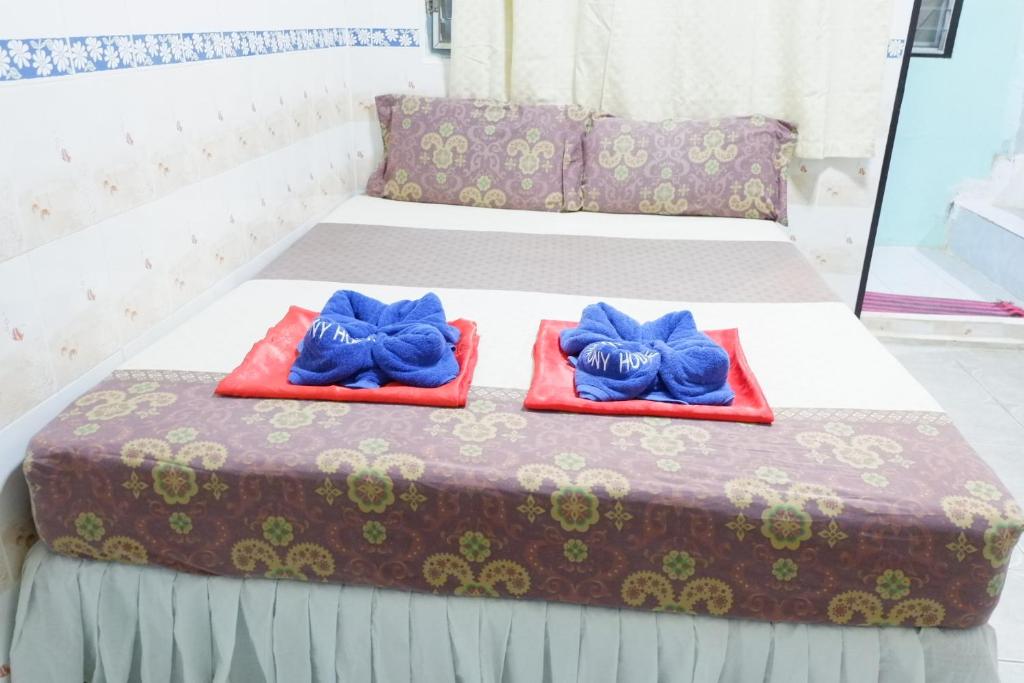 Двухместный (Двухместный номер с 1 кроватью или 2 отдельными кроватями, основными удобствами и вентилятором) хостела Harmony House, Пхи-Пхи