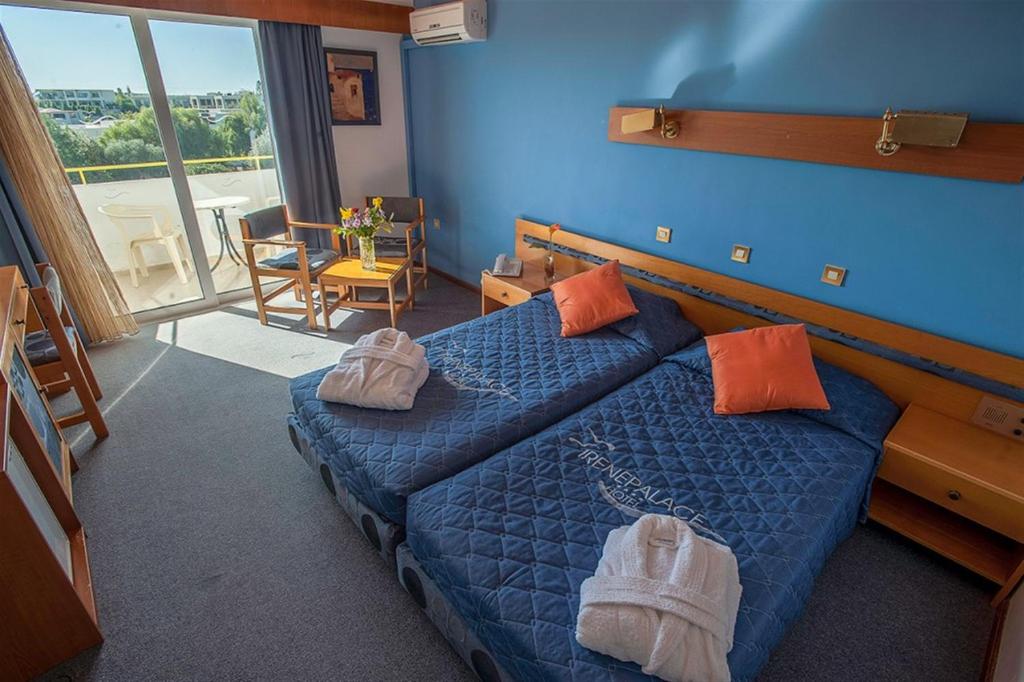 Двухместный (Двухместный номер с 1 кроватью или 2 отдельными кроватями, вид на горы) отеля Irene Palace Beach Resort, Колимбия