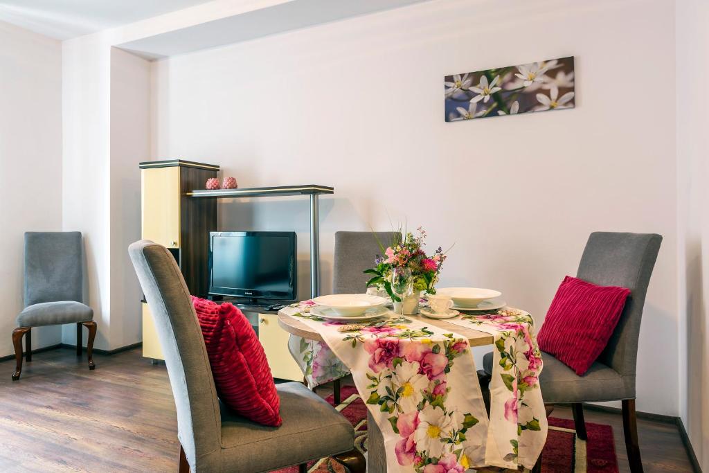 Апартаменты (Апартаменты повышенной комфортности), Galeria Italiana Apartments