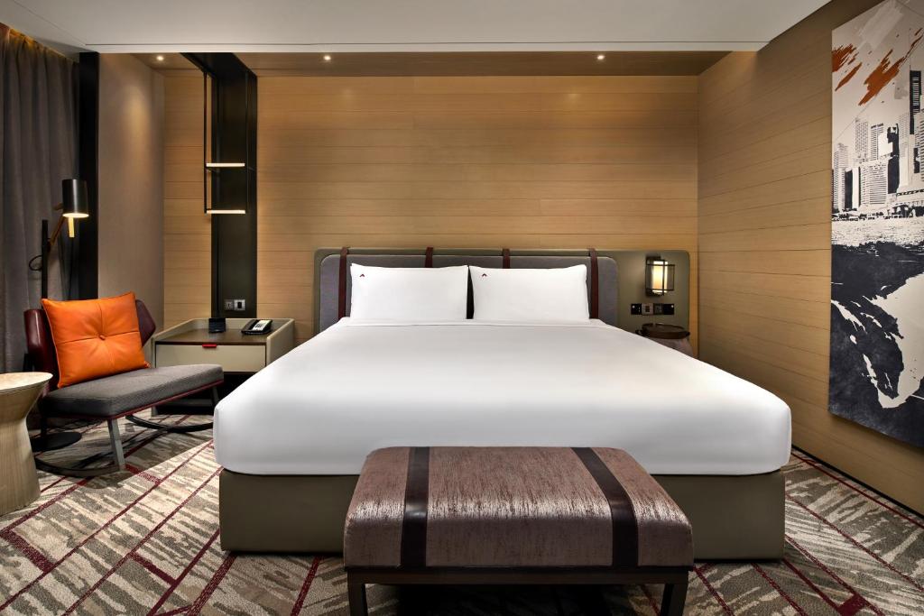 Двухместный (Номер «Премьер» с кроватью размера «king-size») отеля Swissotel The Stamford, Сингапур (город)