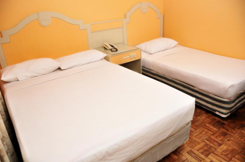 Двухместный (Представительский двухместный номер с 2 отдельными кроватями) отеля Cebu Northwinds Hotel, Себу