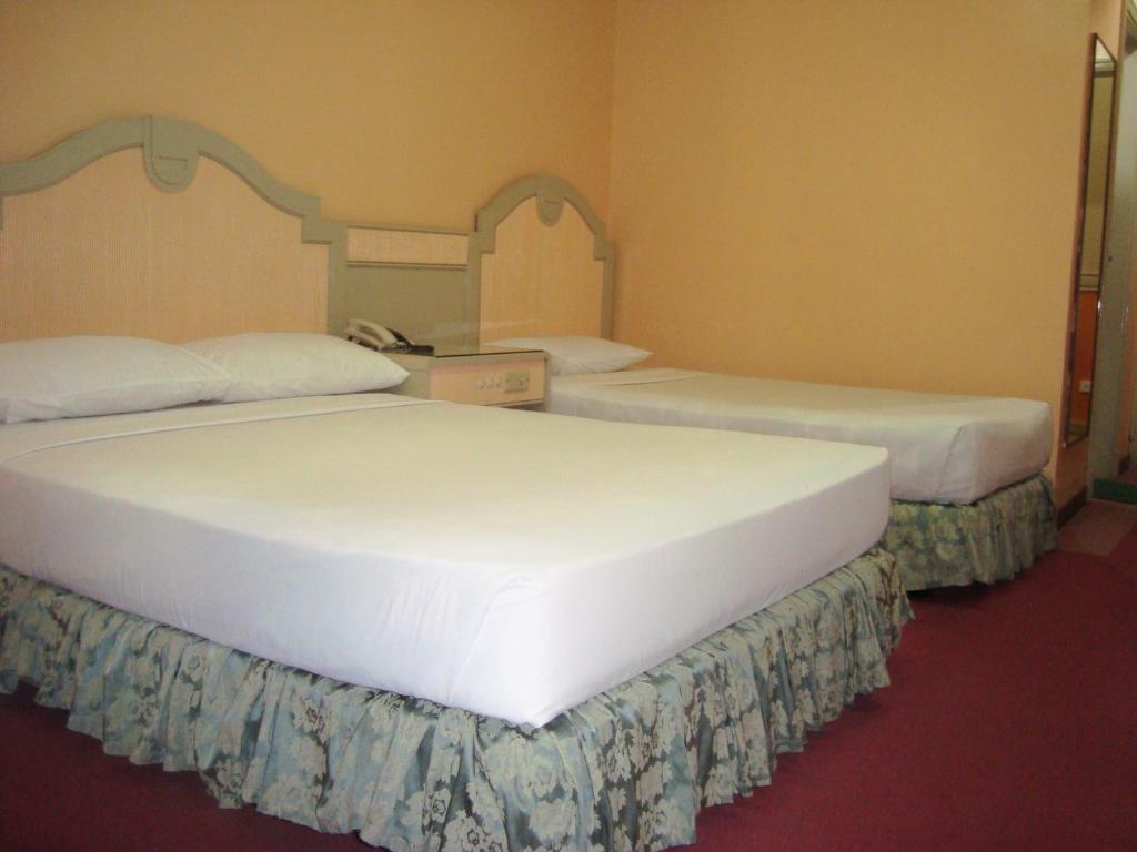 Двухместный (Двухместный номер «Премиум» с 2 отдельными кроватями) отеля Cebu Northwinds Hotel, Себу