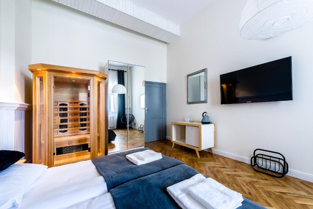 Двухместный (Улучшенный двухместный номер с 1 кроватью или 2 отдельными кроватями и сауной) апартамента aparthotel kamienica, Пуцк