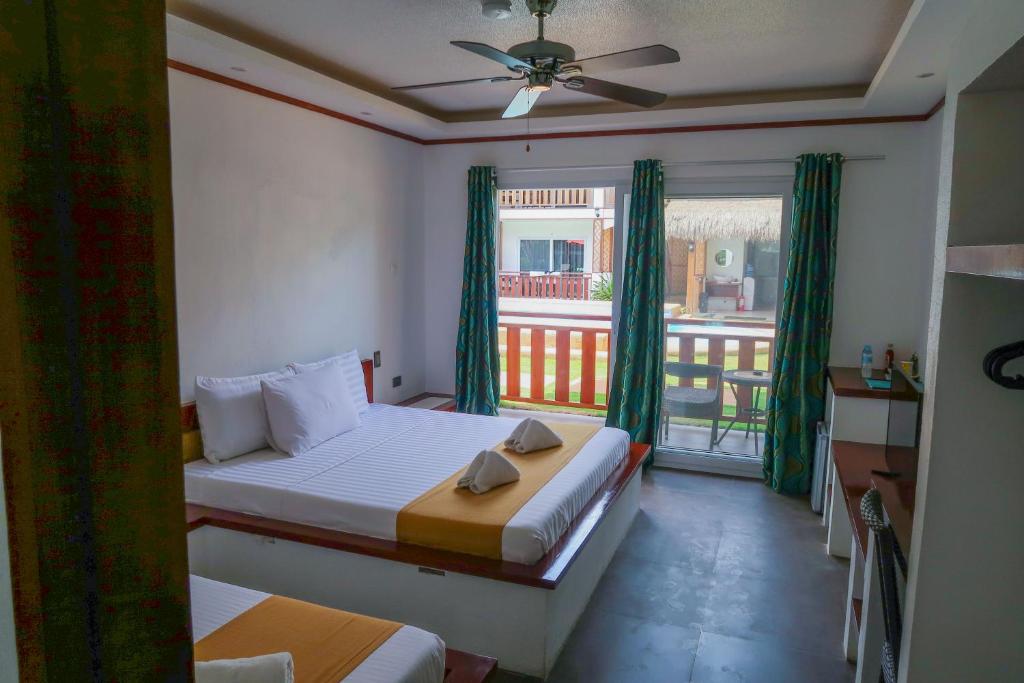 Двухместный (Улучшенный номер с кроватью размера «king-size») курортного отеля Scent of Green Papaya, Панглао
