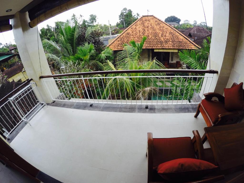 Двухместный (Улучшенный номер с кроватью размера «queen-size»), Cahyatika House & Spa