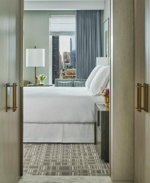 Двухместный (Номер Hudson с кроватью размера «king-size»), Four Seasons Hotel New York Downtown