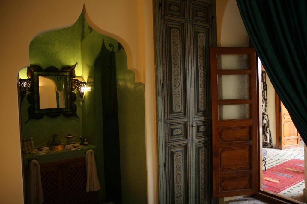 Трехместный (Роскошный трехместный номер), Riad Lena & Spa