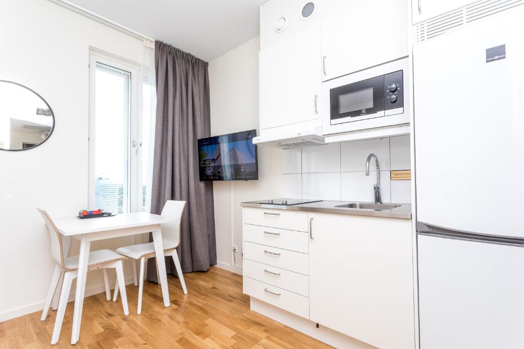 Студио (Номер-студио с кроватью размера «queen-size»), ApartDirect Älvsjö