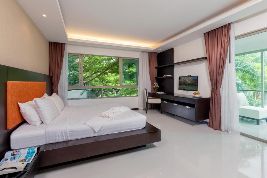 Сьюит (Люкс с 2 спальнями (для 4 взрослых)), The Regent ​Phuket ​Serviced Apartment ​Kamala ​Be