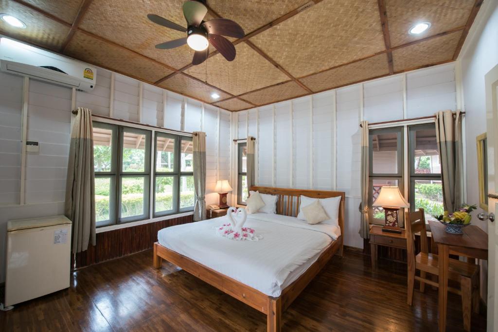 Двухместный (Стандартный двухместный номер с 1 кроватью), Koh Tao Coral Grand Resort