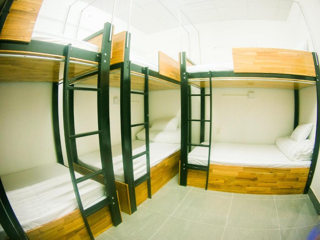 Номер (Кровать в общем 8-местном номере), Starfish Alley Hostel