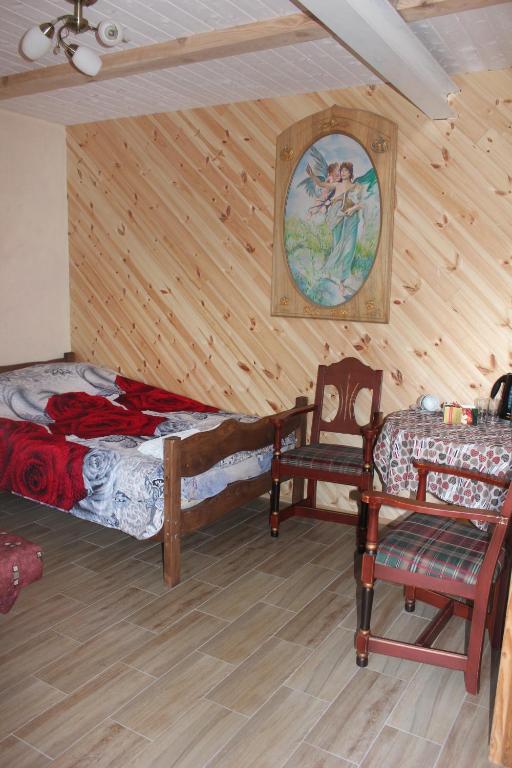 Двухместный (Двухместный номер с 2 отдельными кроватями и общей ванной комнатой) гостевого дома Vilkdvaris, Плунге