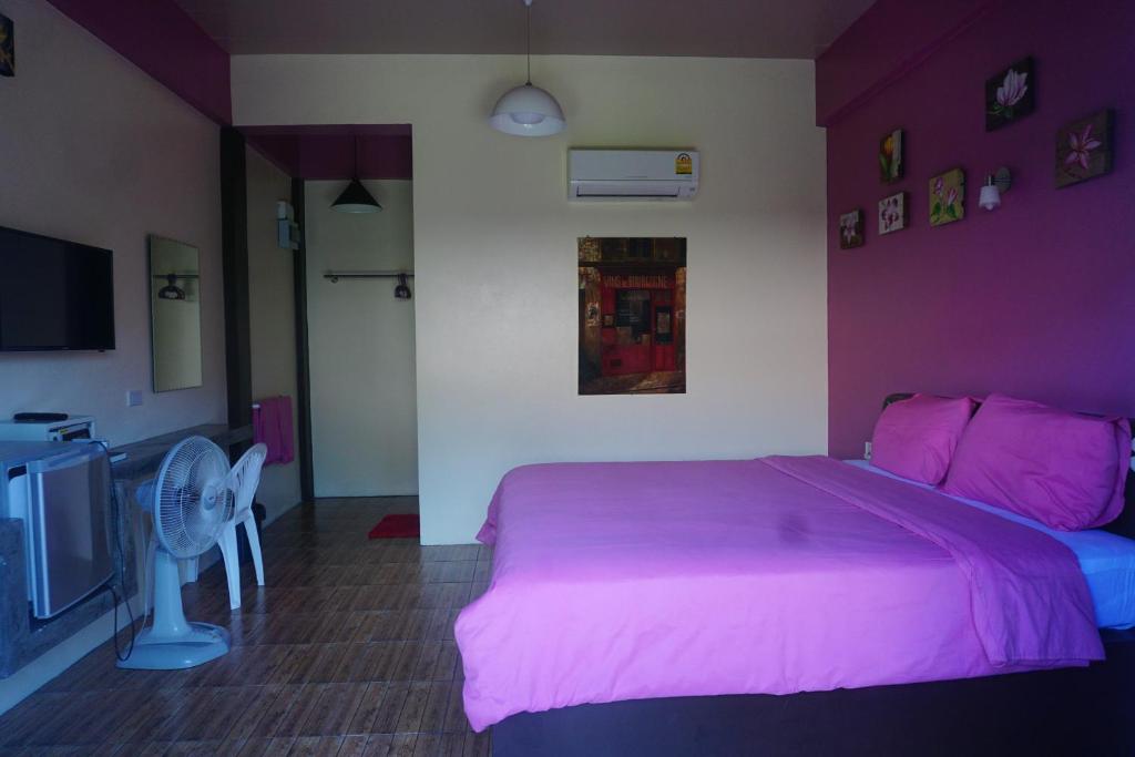 Двухместный (Стандартный двухместный номер с 1 кроватью или 2 отдельными кроватями и кондиционером) отеля Nadapa Resort, Ко Тао