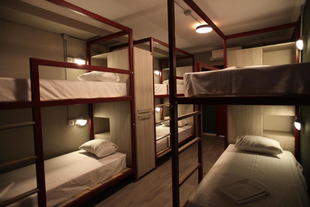 Номер (Кровать в общем 6-местном номере для женщин) хостела Stay Hybrid Hostel, Салоники