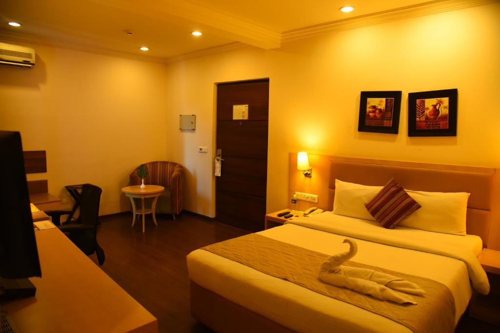 Двухместный (Day Use Room 8 AM - 6 PM (Same Day Checkout)) отеля Royal Orchid Suites Whitefield Bangalore, Бангалор