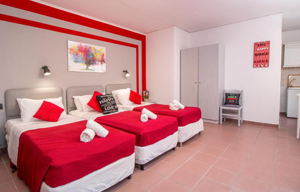 Студио (Номер-студио (для 3 взрослых)) апарт-отеля Kahlua Hotel Apartments, Родос