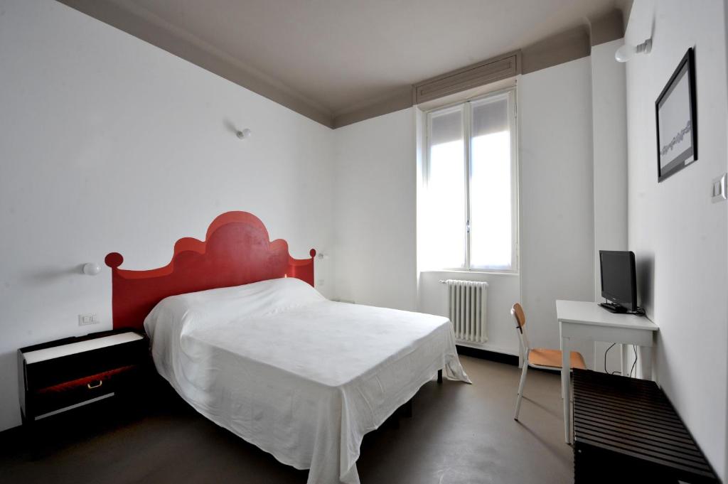 Двухместный (Двухместный номер с 1 кроватью и собственной ванной комнатой) отеля B&B Quater Lett, Милан